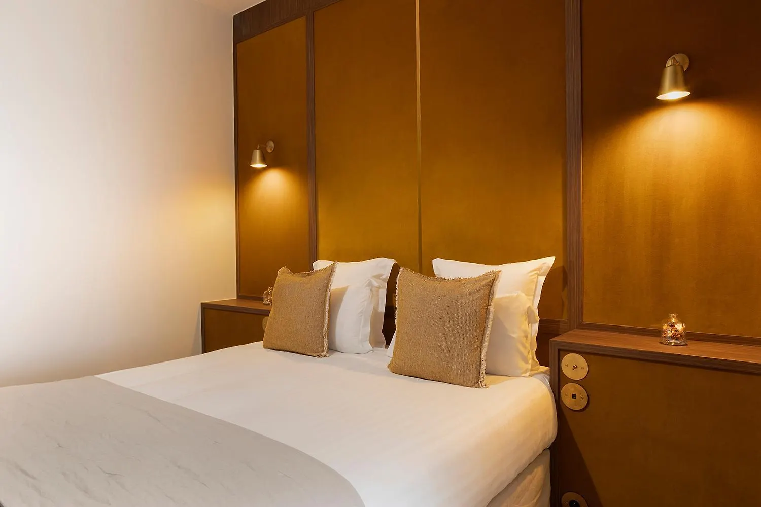 פריז Oniri - Serviced Apartments Eiffel Tower - Rue D'Augereau 0*,  צרפת