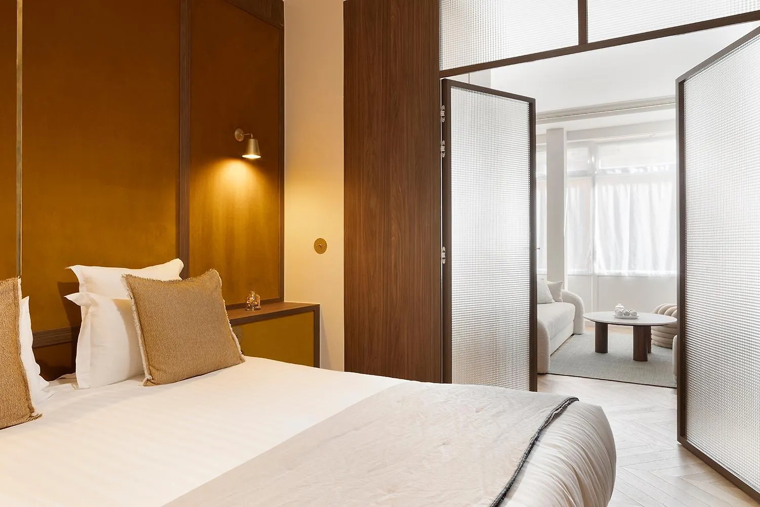 Oniri - Serviced Apartments Eiffel Tower - Rue D'Augereau Paris France