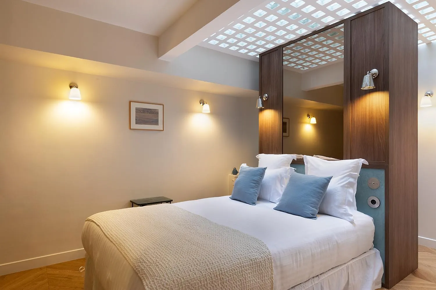 Oniri - Serviced Apartments Eiffel Tower - Rue D'Augereau Paris
