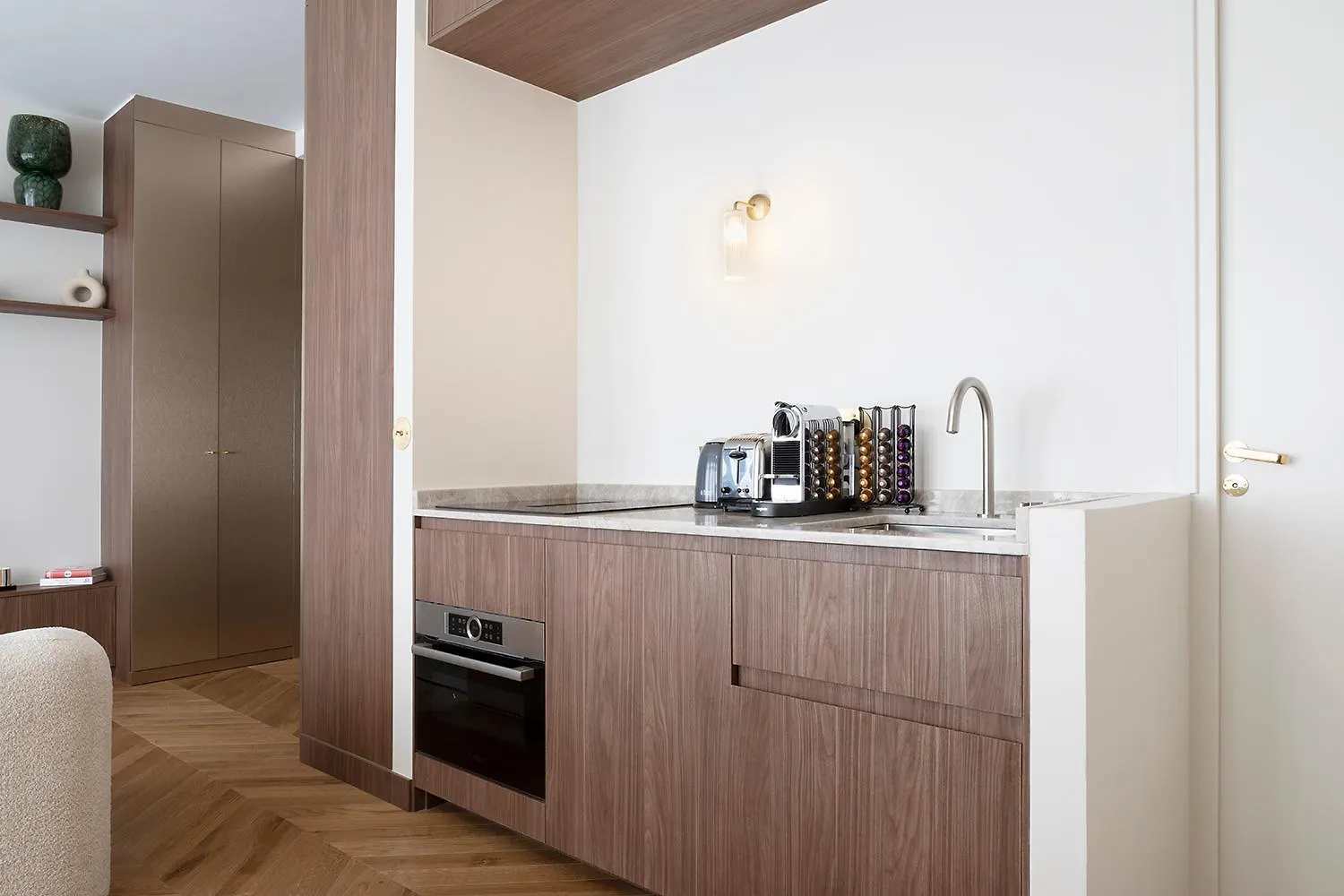 Oniri - Serviced Apartments Eiffel Tower - Rue D'Augereau Paris 0*,  France