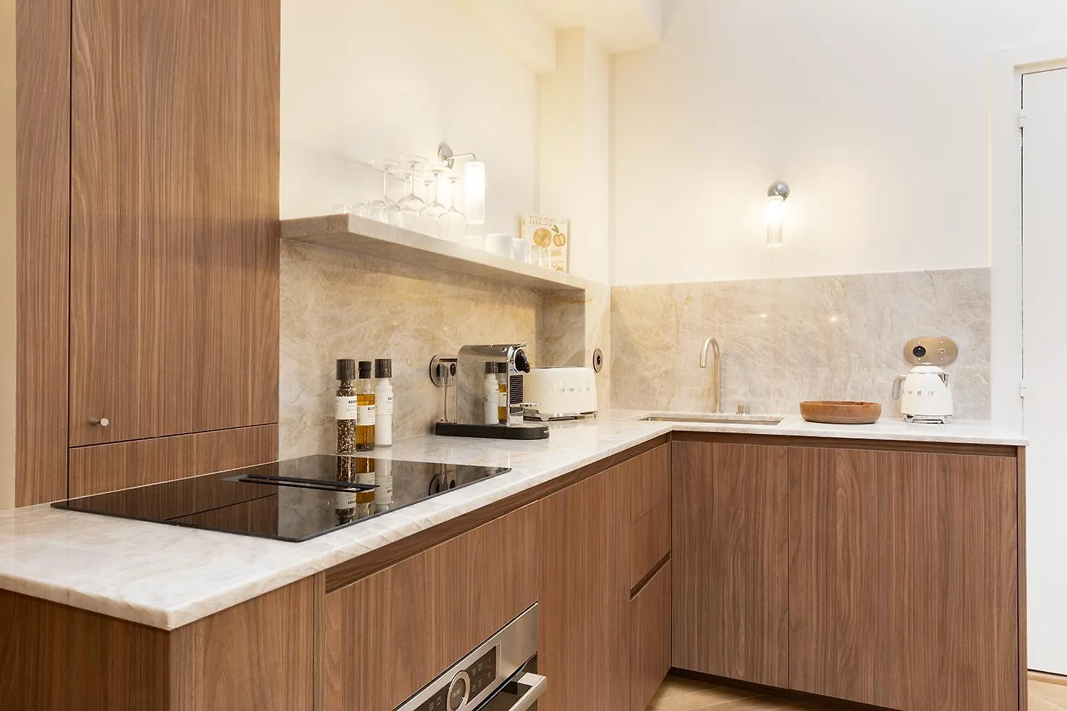 Oniri - Serviced Apartments Eiffel Tower - Rue D'Augereau Paris France
